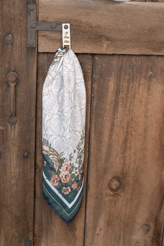 WildRag Ivory Gold Roses