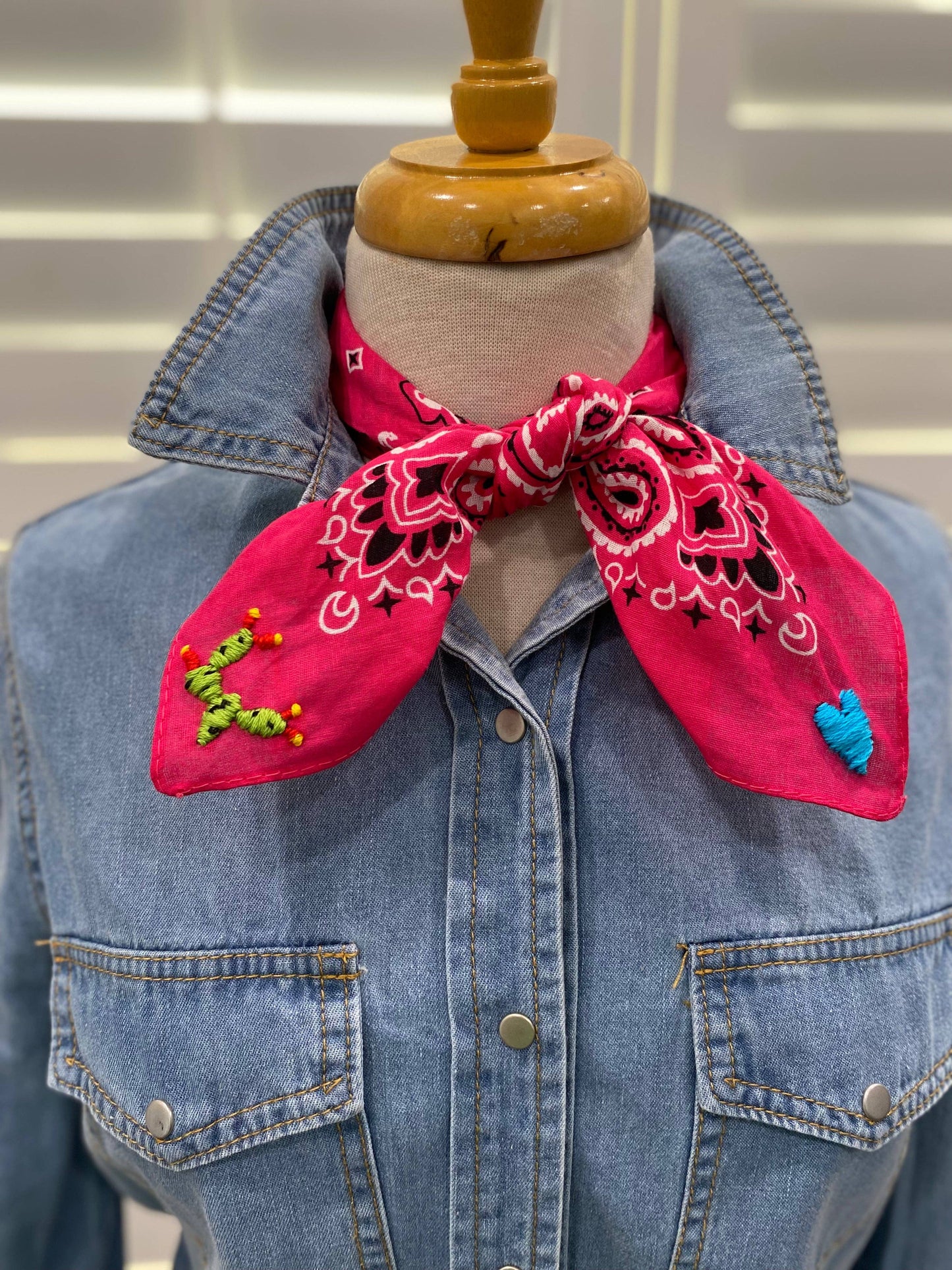 Pradera Black Cactus Bandana