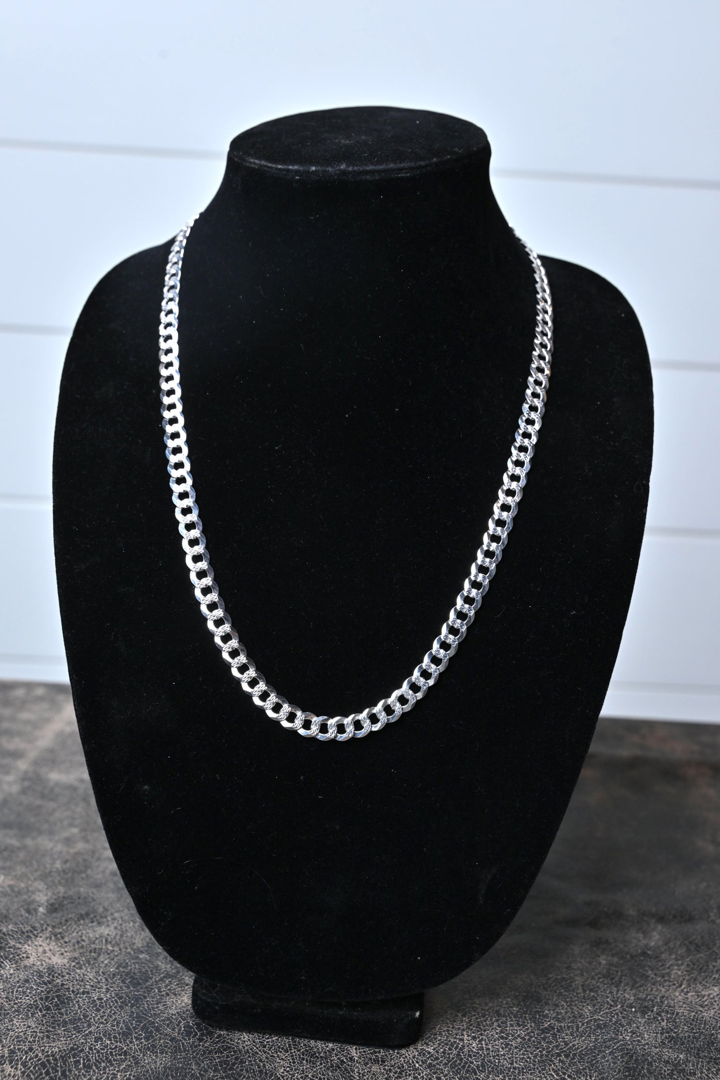 Men’s Sterling Silver Diamond-Cut Cuban Link Chain