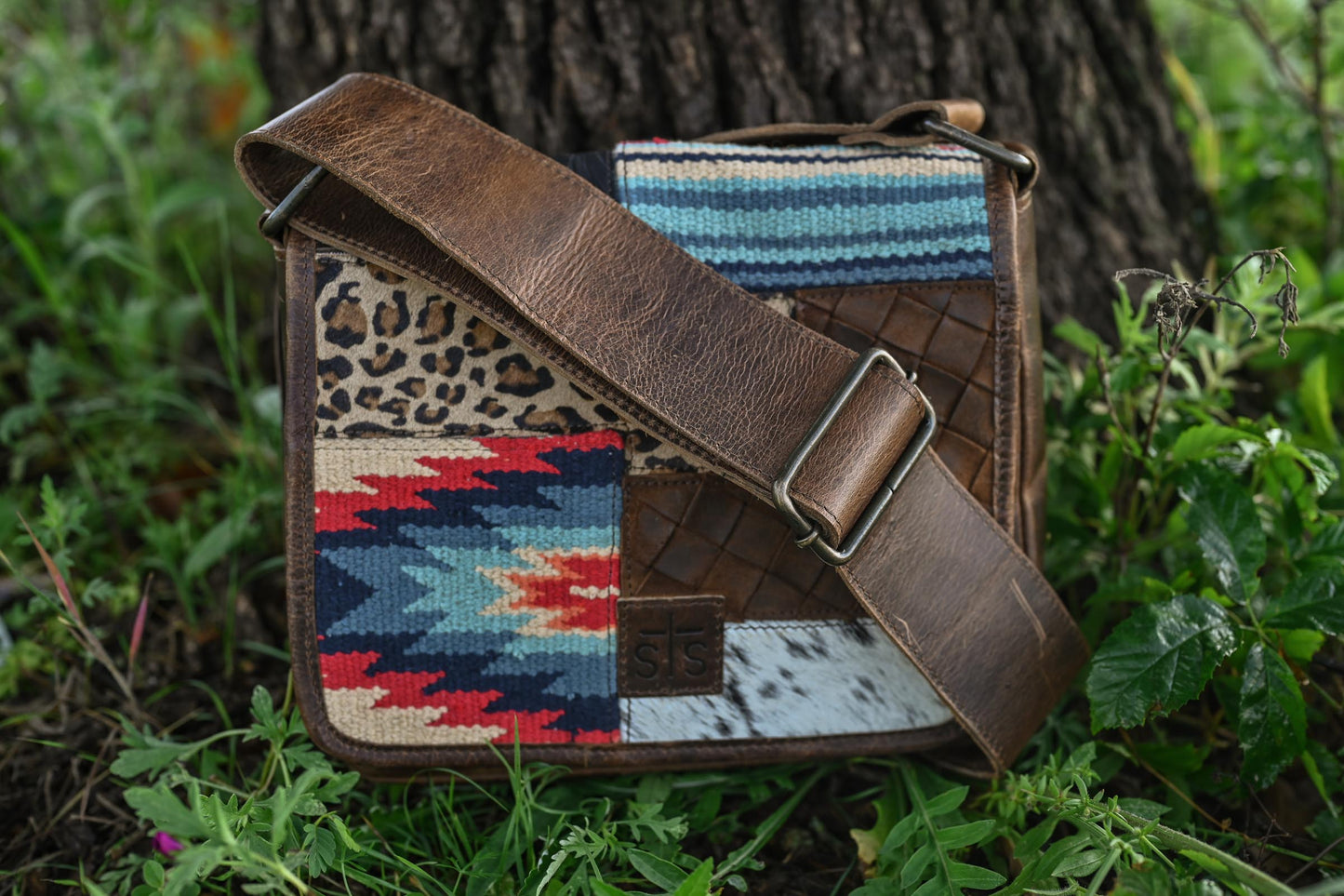 CHAYNEE MTN DELLA CROSSBODY