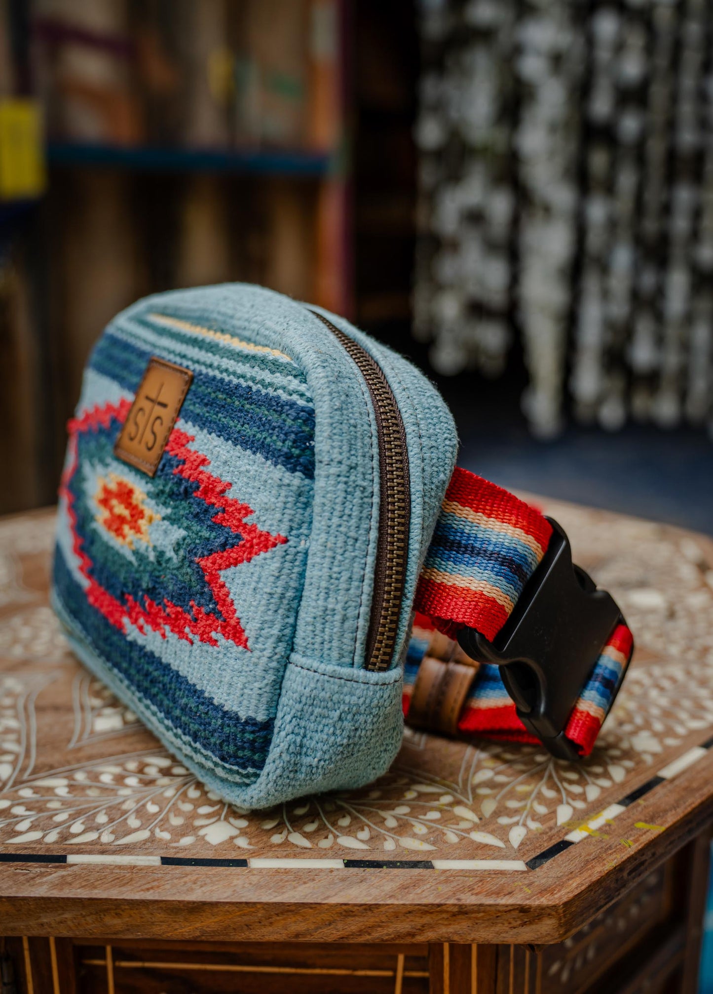 Chaynee Valley Kait Sling Bag Serape