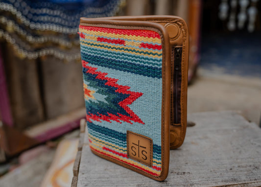 Chaynee Valley Magnetic Wallet Serape