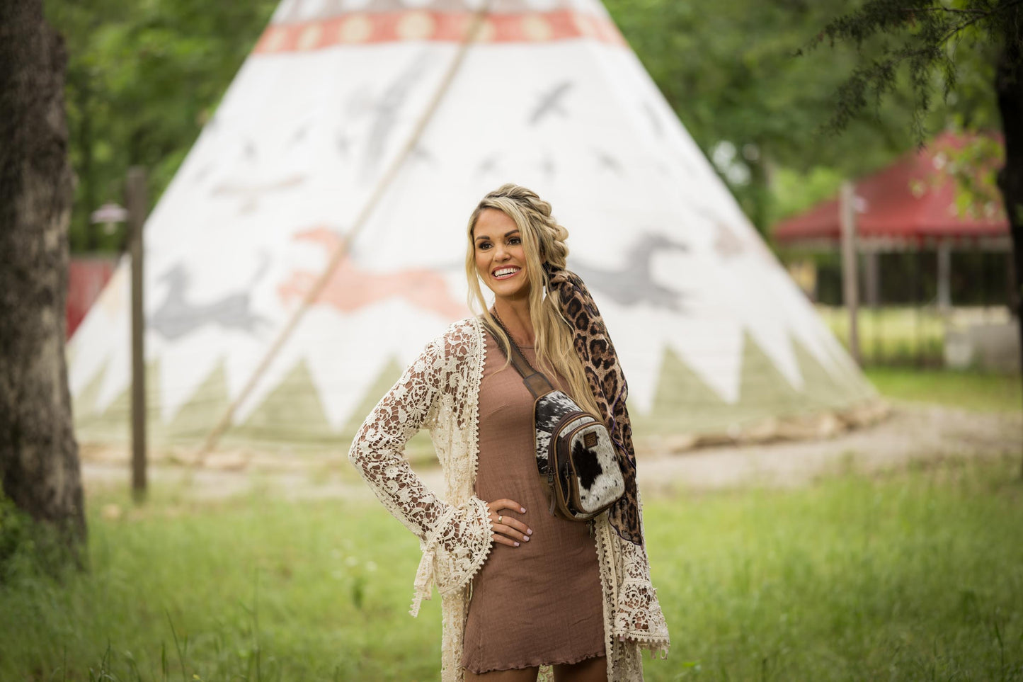 Cowhide Sojourner Sling