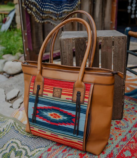 Chaynee Valley Lg Tote Serape