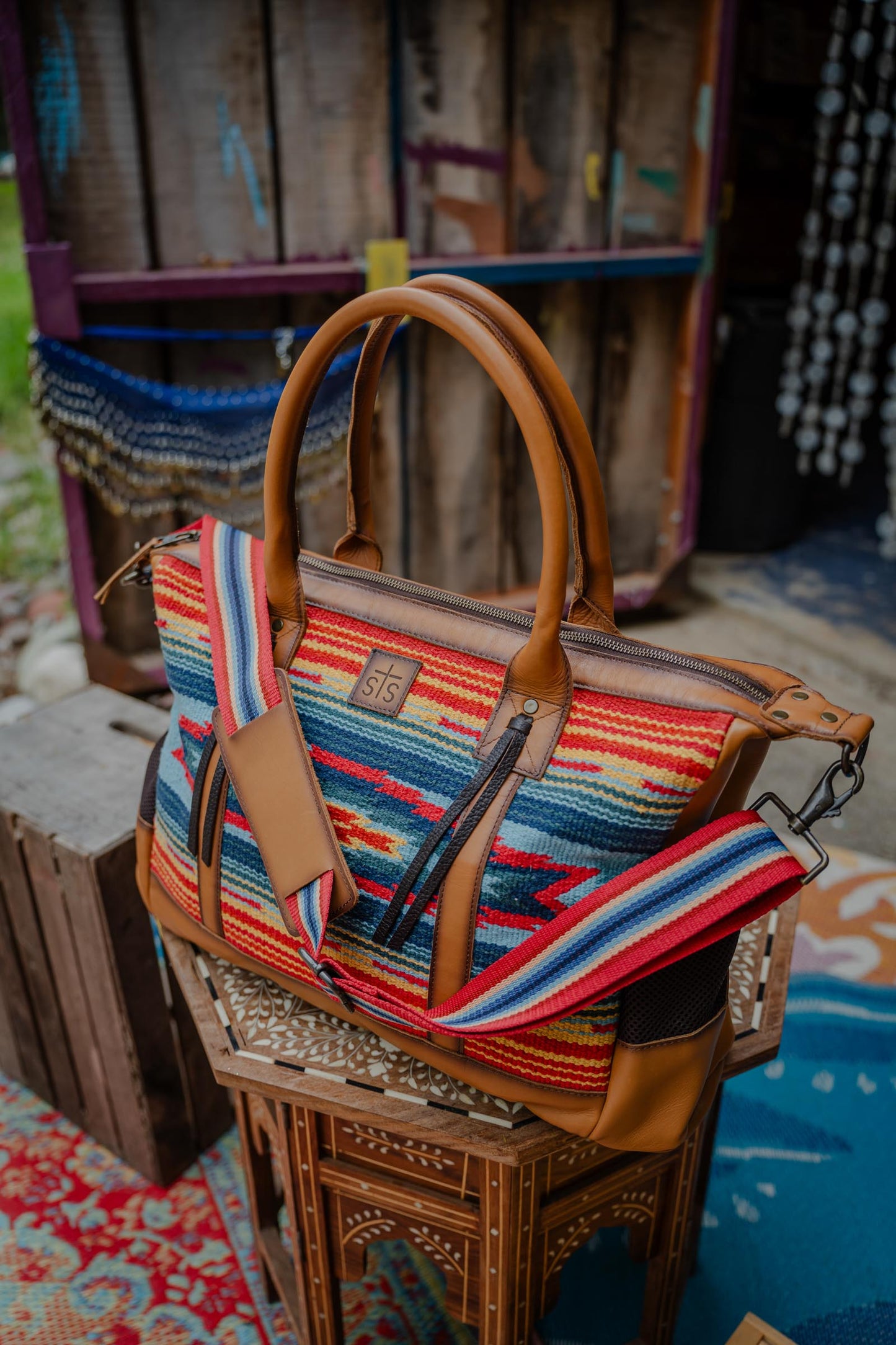 Chaynee Valley Amelia Multi Bag Serape