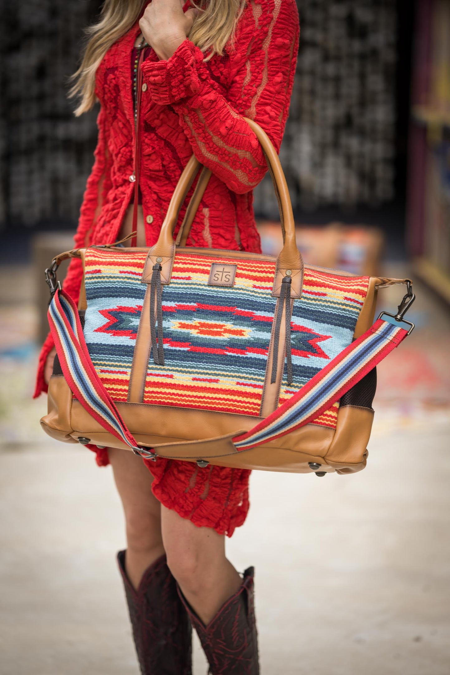 Chaynee Valley Amelia Multi Bag Serape