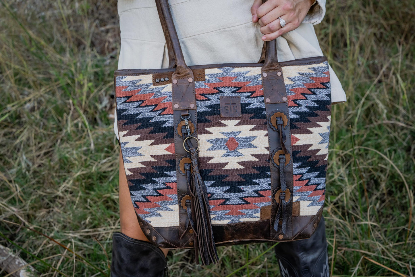 Guadalupe Serape Palomino Tote
