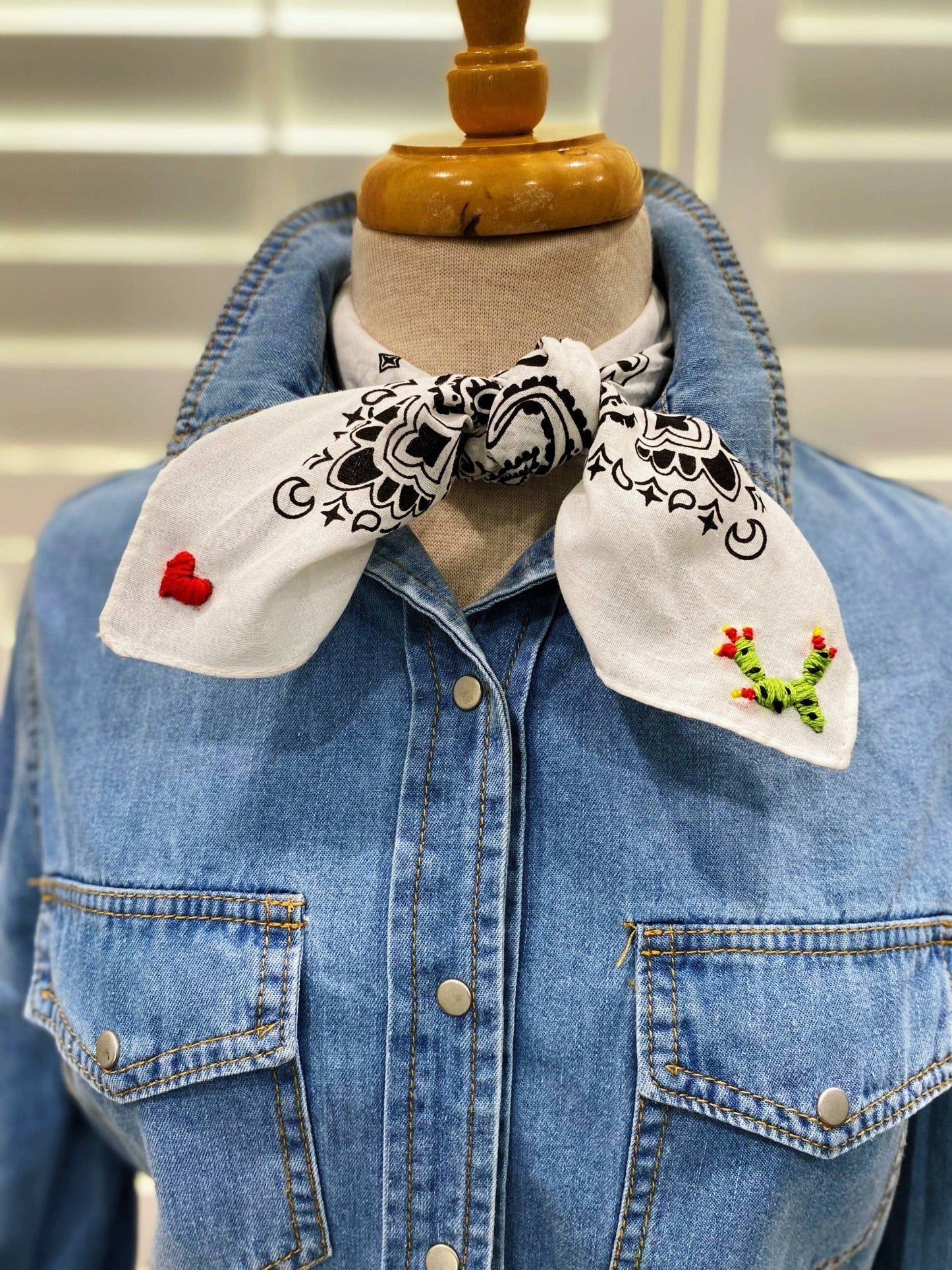 Pradera Black Cactus Bandana