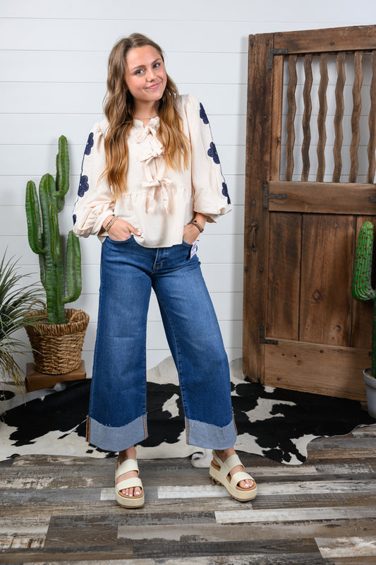 Floral Embroidered 3/4 Puff Sleeves