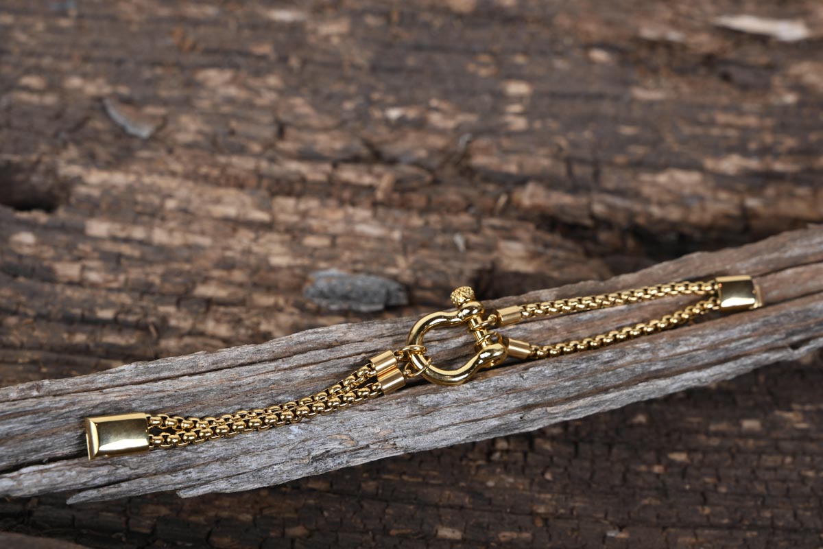Stirrup Bracelet - Gold Tone