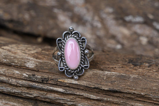 Pink Conch Ring 2