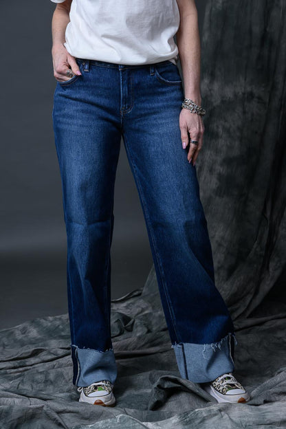 MR Wide Straight Wide Cuff