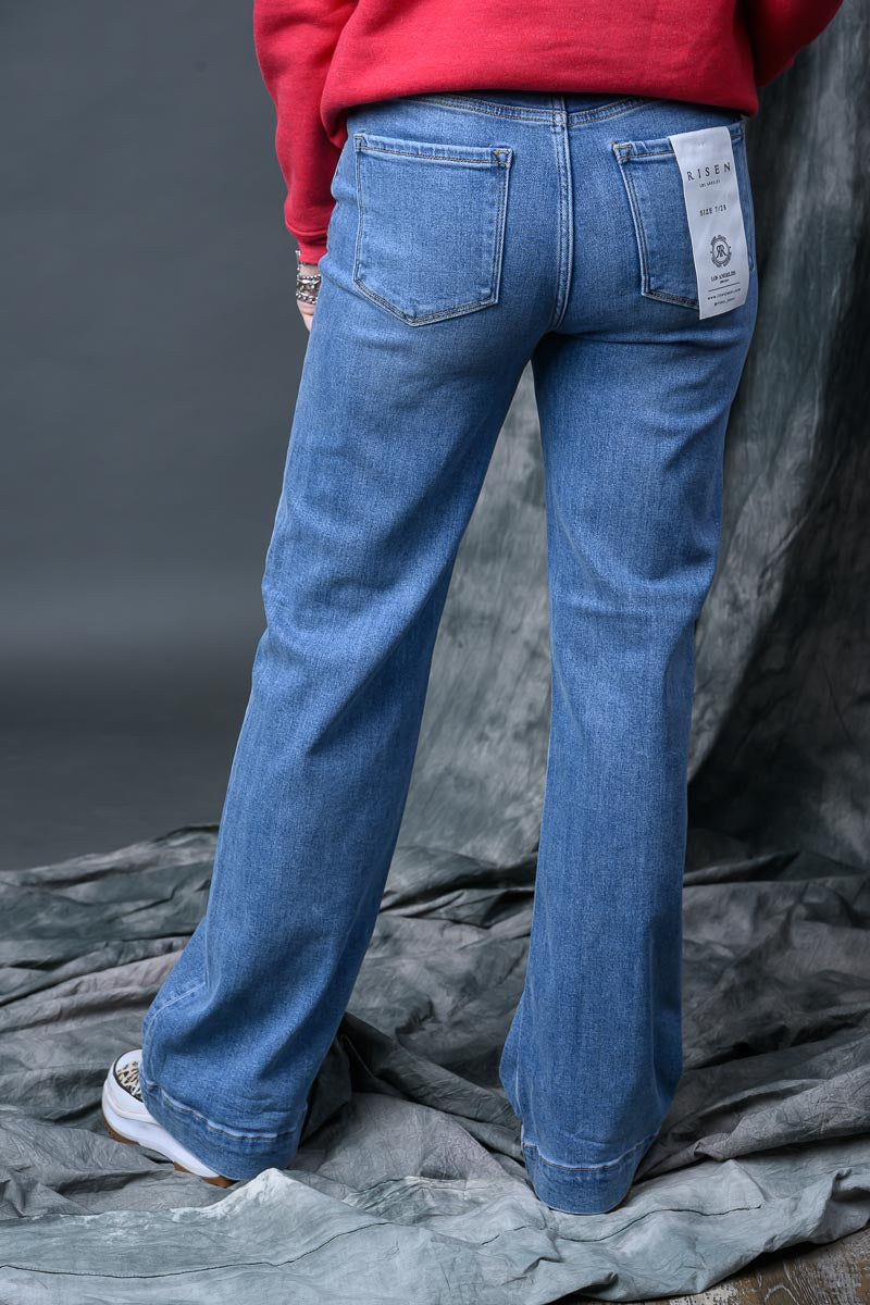 HR Straight Jeans