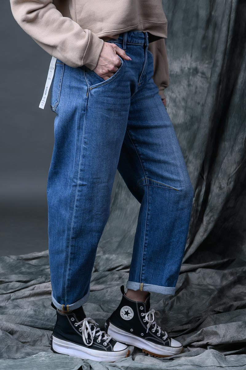 Slouchy Cropped Barrel Cuffed Hem Jeans