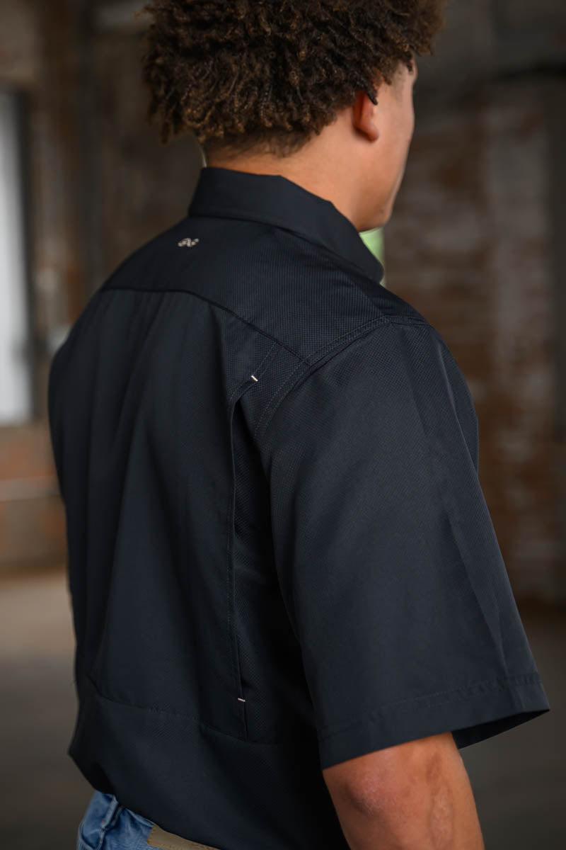 GameGuard Caviar Black Explorer Short Sleeve Shirt – Men's Performance Fishing & Outdoor Shirt