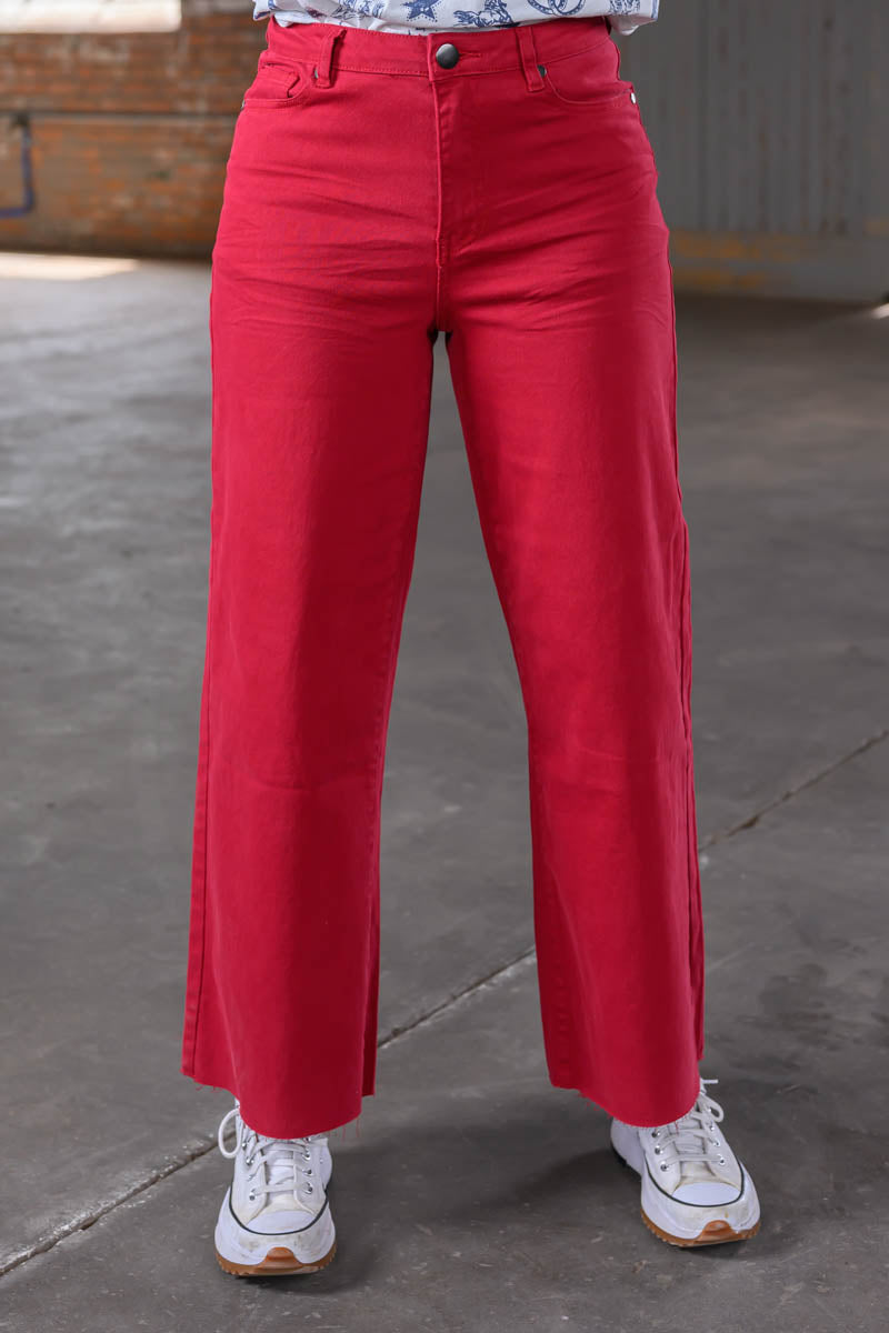 Easel Red Velvet High-Waist Stretch Jeans – Women’s Boutique Statement Denim