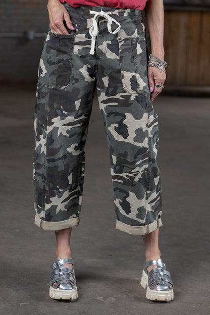 Risen Slouchy Barrel Camo Pants – Women’s Relaxed Boutique Camo Denim