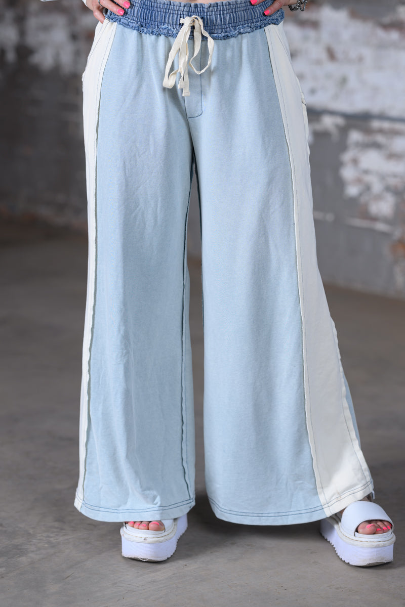 ee Color Block Denim Drawstring Pants & Frayed Long Sleeve Pullover Set