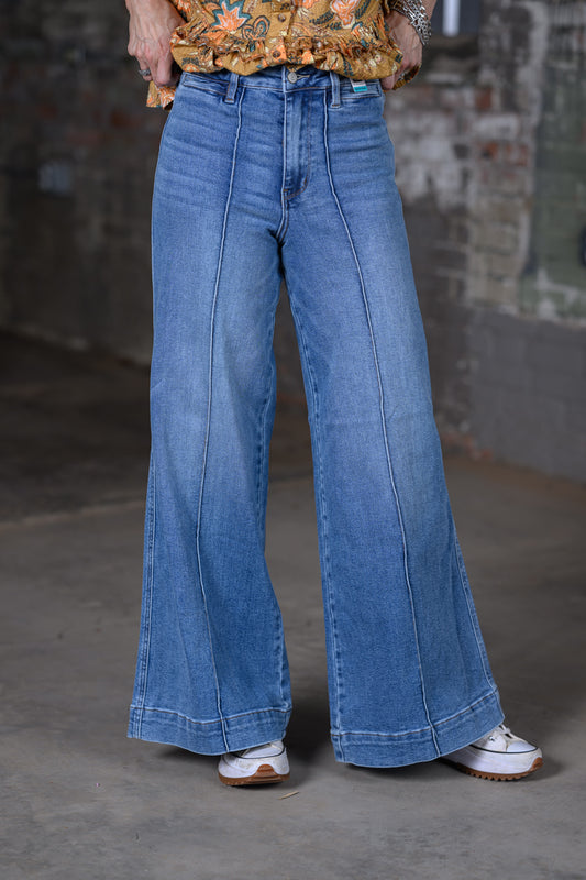 Judy Blue High Waisted Liza Palazzo Jeans with Shield Pockets – Regular & Long Inseams