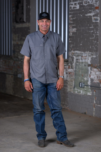 GameGuard Explorer Short Sleeve Shirt – Gunmetal Gray Men's Performance Button-Up