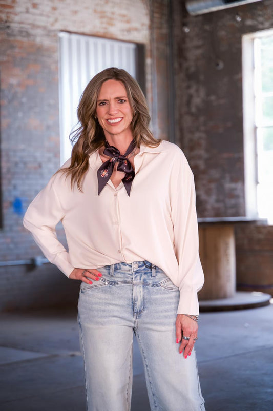 Southern Grace Kathryn Classic Button-Up Blouse in Ivory – Women’s Boutique Top
