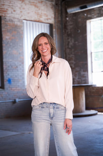 Southern Grace Kathryn Classic Button-Up Blouse in Ivory – Women’s Boutique Top