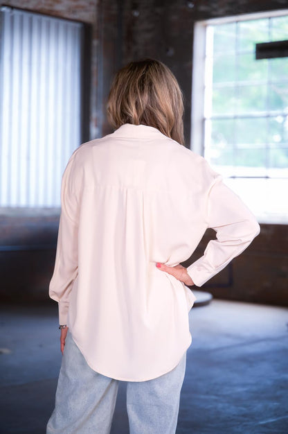 Southern Grace Kathryn Classic Button-Up Blouse in Ivory – Women’s Boutique Top
