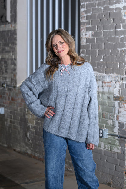 Easel Clothing Heather Gray Long Sleeve Knitted Sweater Top – Women's Boutique Knit Sweater