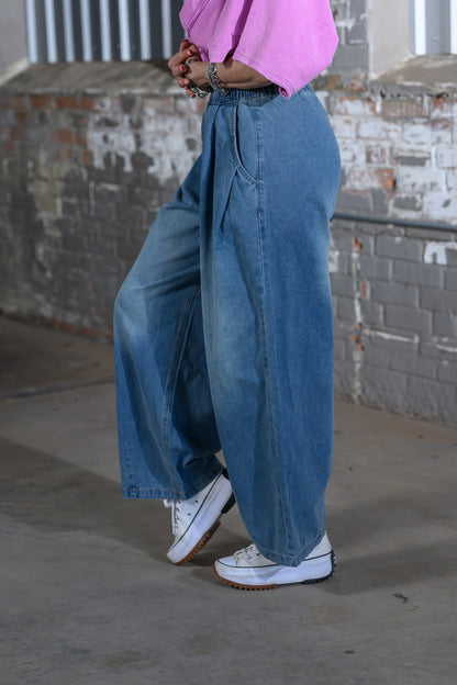 Easel Clothing Loose Fit Washed Denim Jeans – Women's Relaxed Fit Boutique Jeans