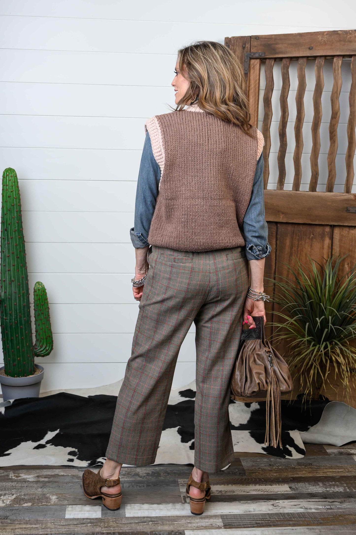 LADIES PARKER DENIM PEARL SNAP SHIRT