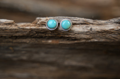 Earring Turquoise. Stud