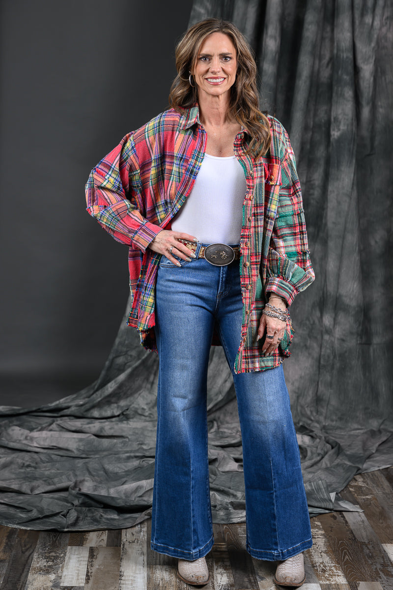 Bluevelvet Two-Tone Red & Green Plaid Contrast Button Down Shirt – Women's Boutique Plaid Top