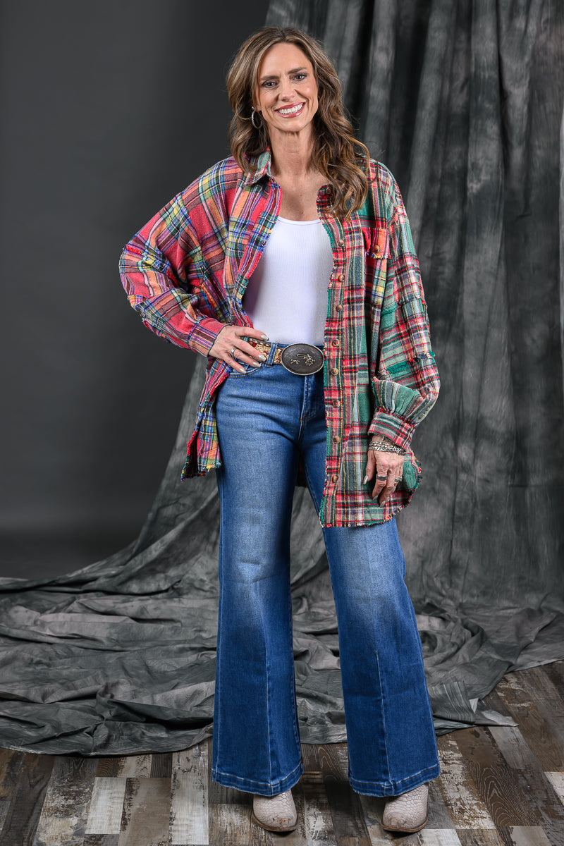 Bluevelvet Two-Tone Red & Green Plaid Contrast Button Down Shirt – Women's Boutique Plaid Top