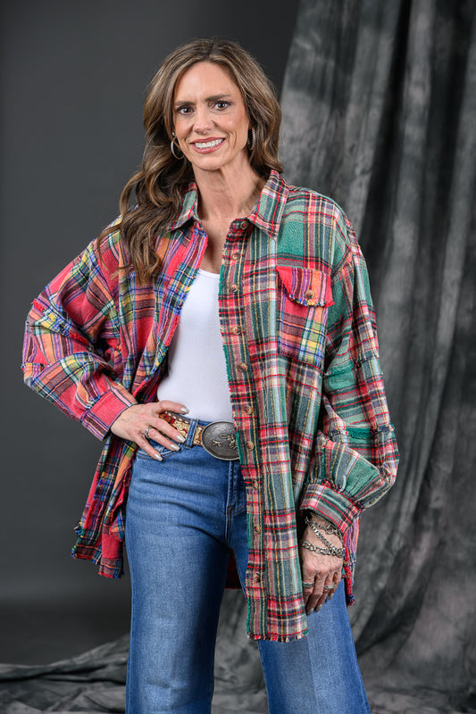Bluevelvet Two-Tone Red & Green Plaid Contrast Button Down Shirt – Women's Boutique Plaid Top