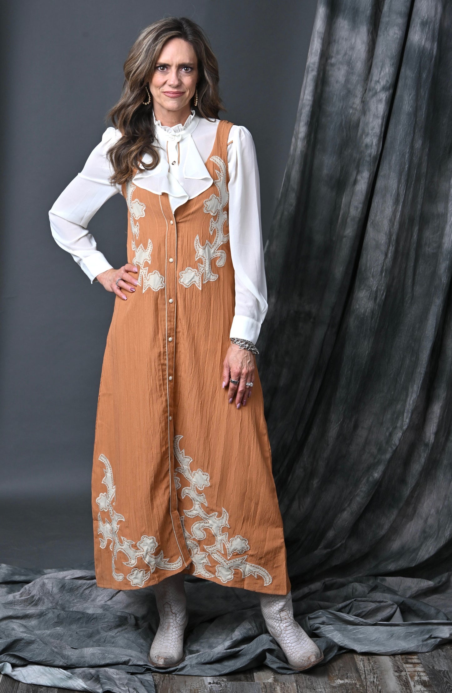 Apricot Dress Stitch Appl