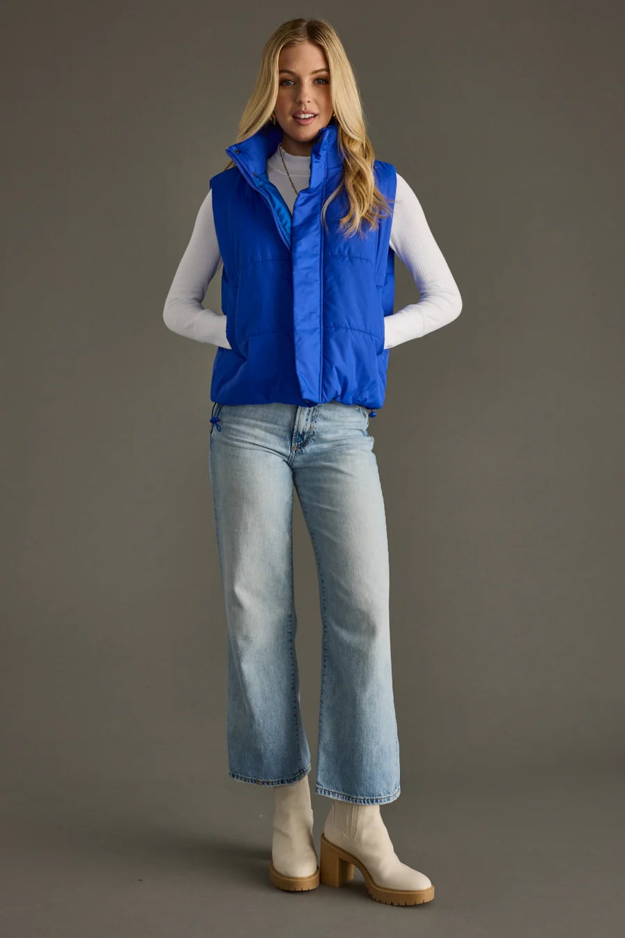 World Traveler Vest-Blue