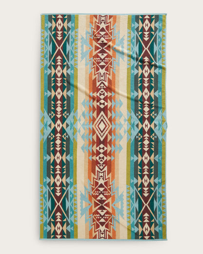 Pendleton Oversized Jacquard Spa Towel- Highland Peak Aqua