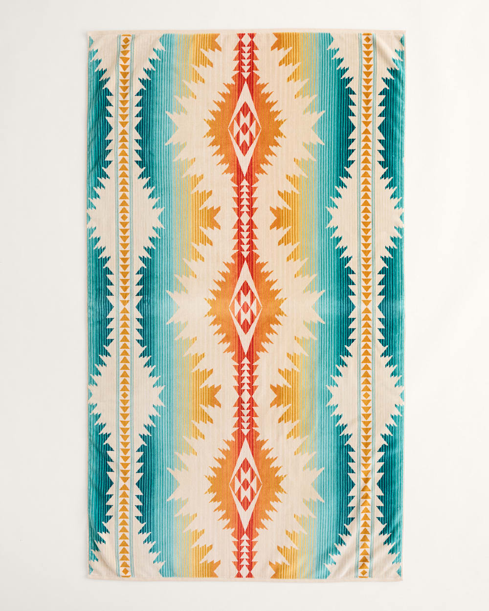 Pendleton Oversized Jacquard Spa Towel – Sunset Pass Luxury Cotton Towel