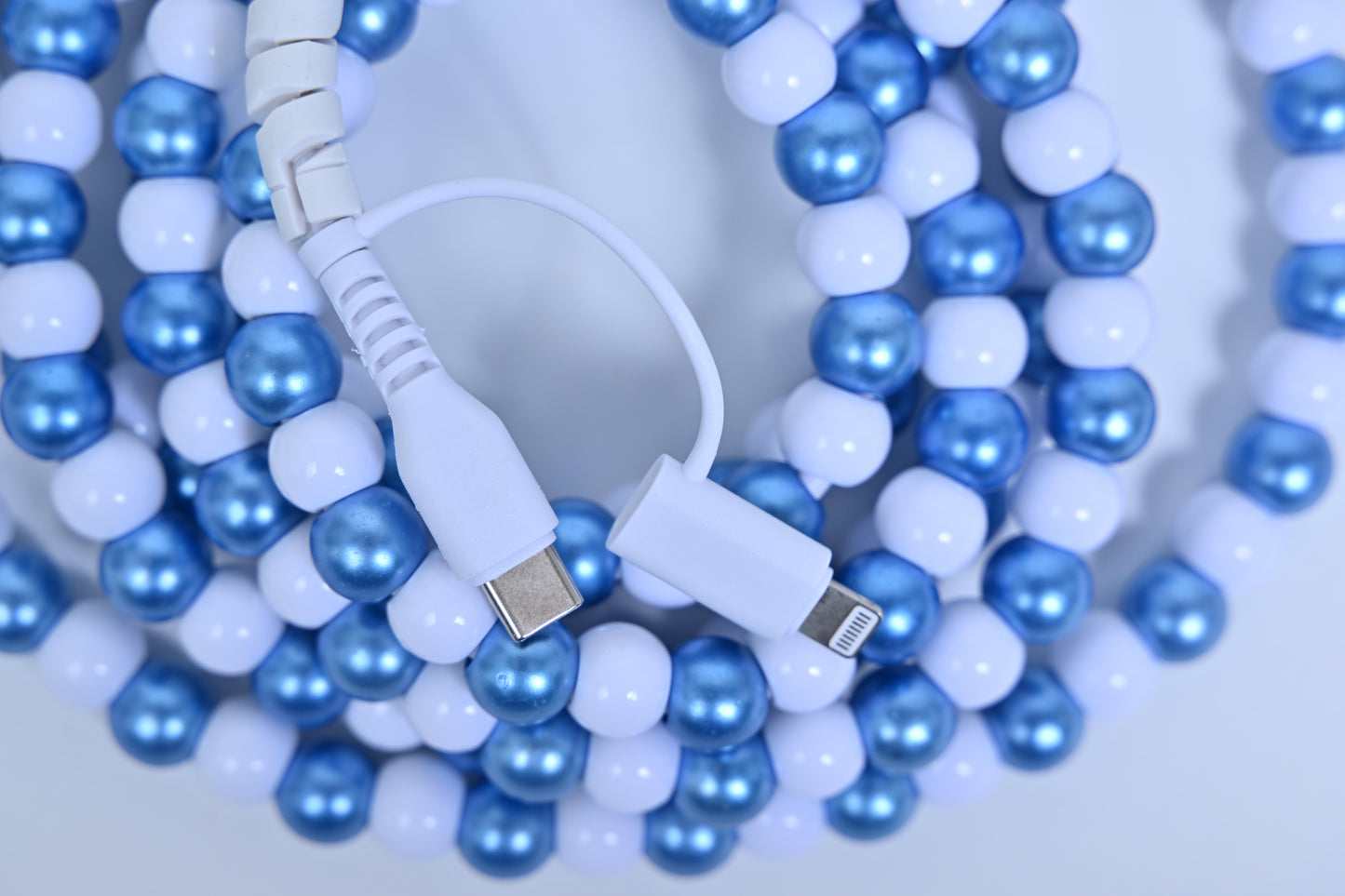 Erimish Beaded Phone Pearlized Blue & White