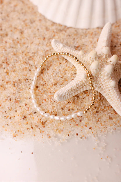 Hannah Pearl Bracelet in Gold