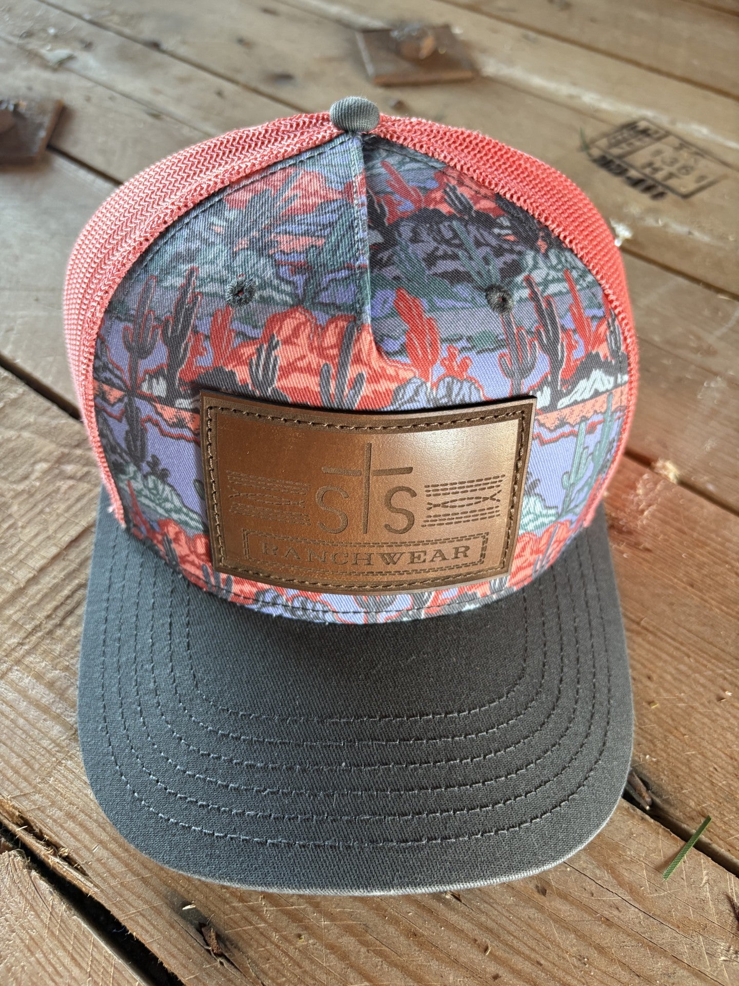 STS SW Cactus/Peach/Charcoal Bill