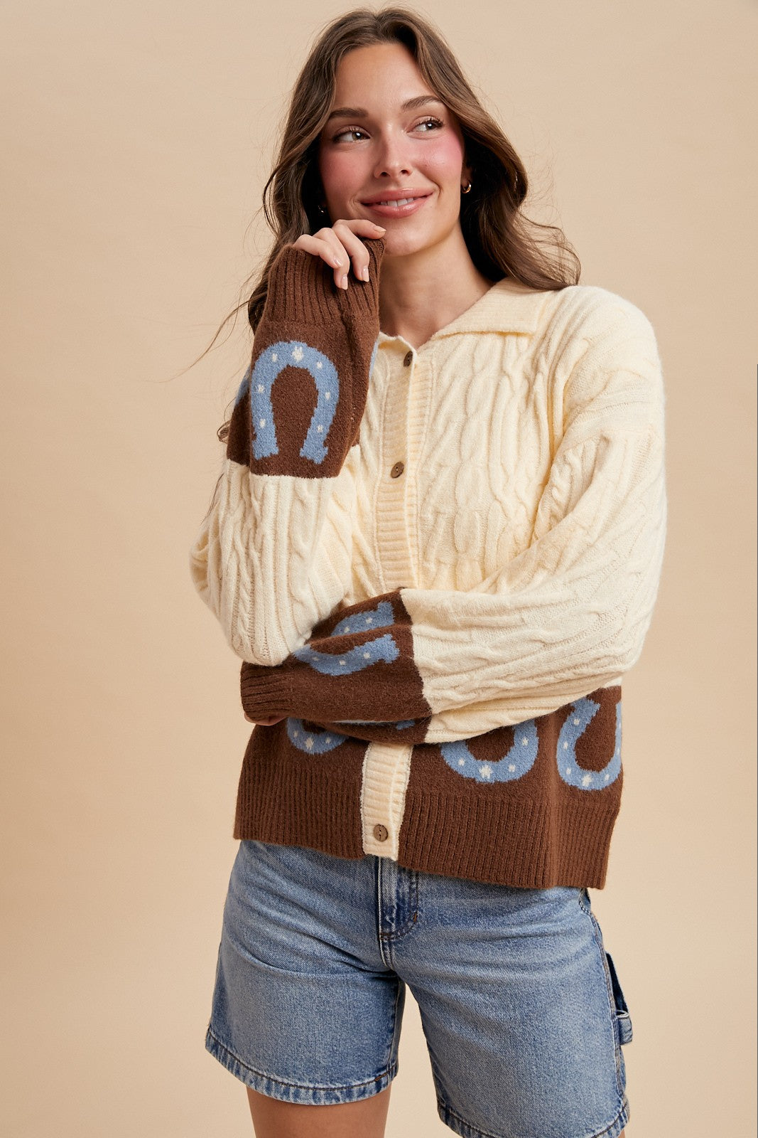 Horseshoe Cable Cardigan Sweater