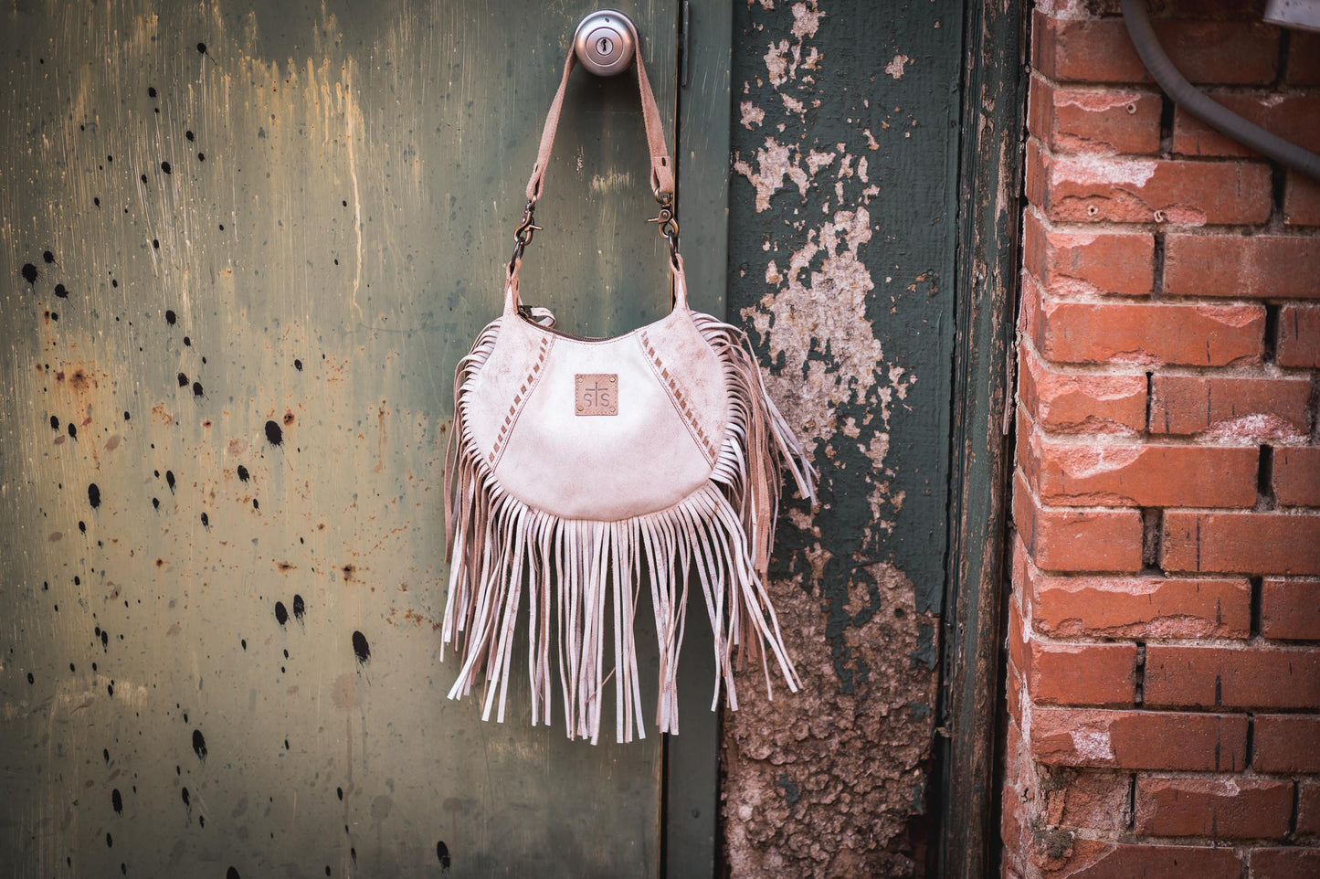 Cremello Nellie Fringe Bag