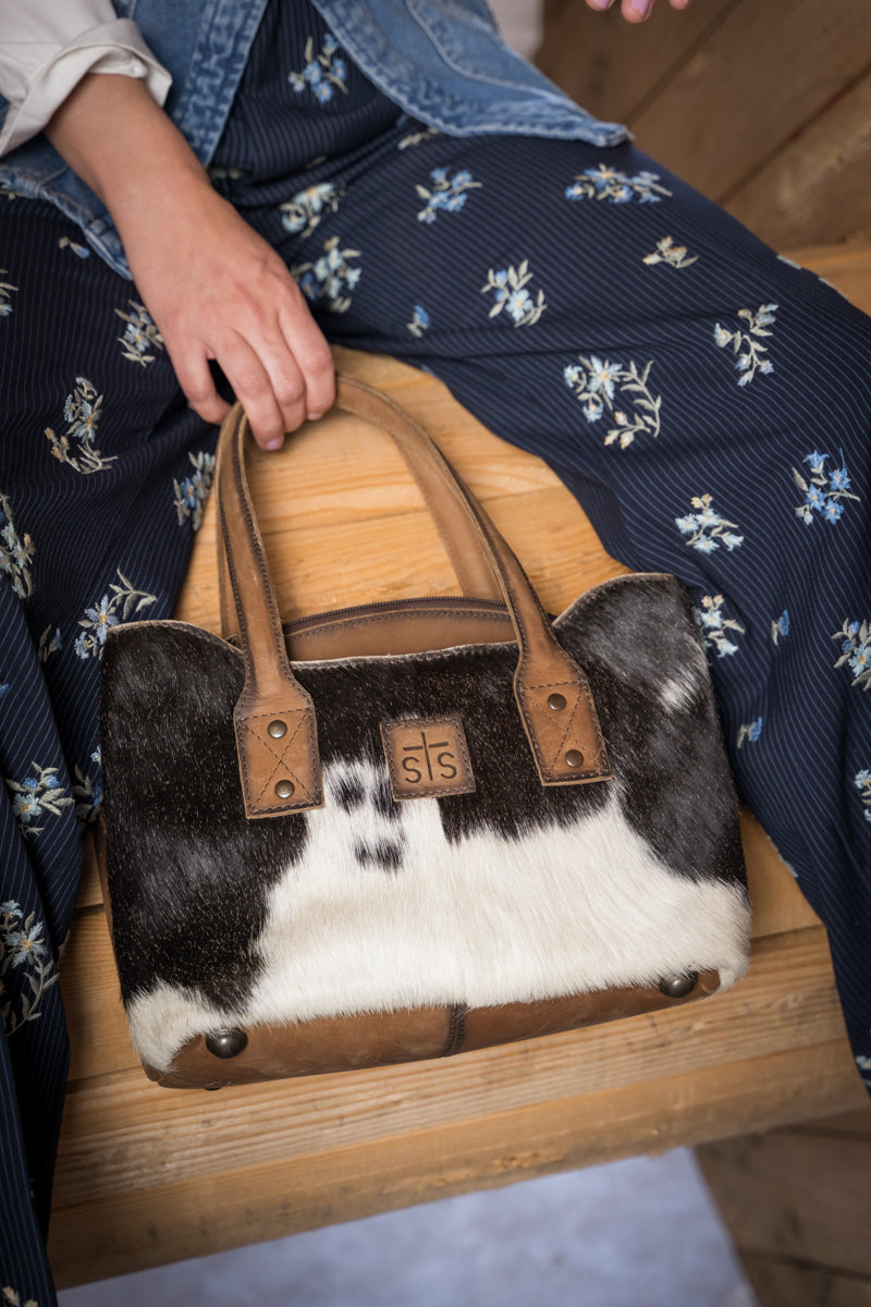 quote "Be Strong, Be Real, Be True to Who You Are." inside STS Ranchwear Cowhide Josie Satchel Jennifer Smith STS Ranch