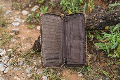 CHAYNEE MTN BENTLEY WALLET