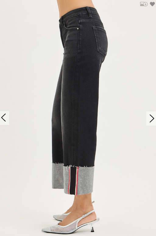 TC Mid-Rise Crop Wide Cuffed Jeans