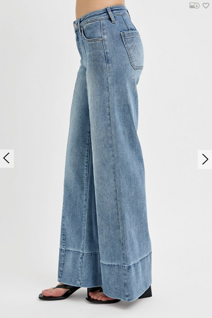 TC Mid-Rise Ankle Wide Flare Jeans