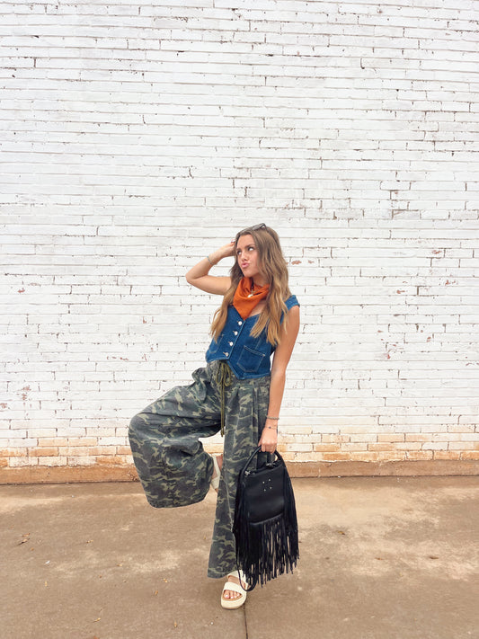 Ruched Side Camo Pants
