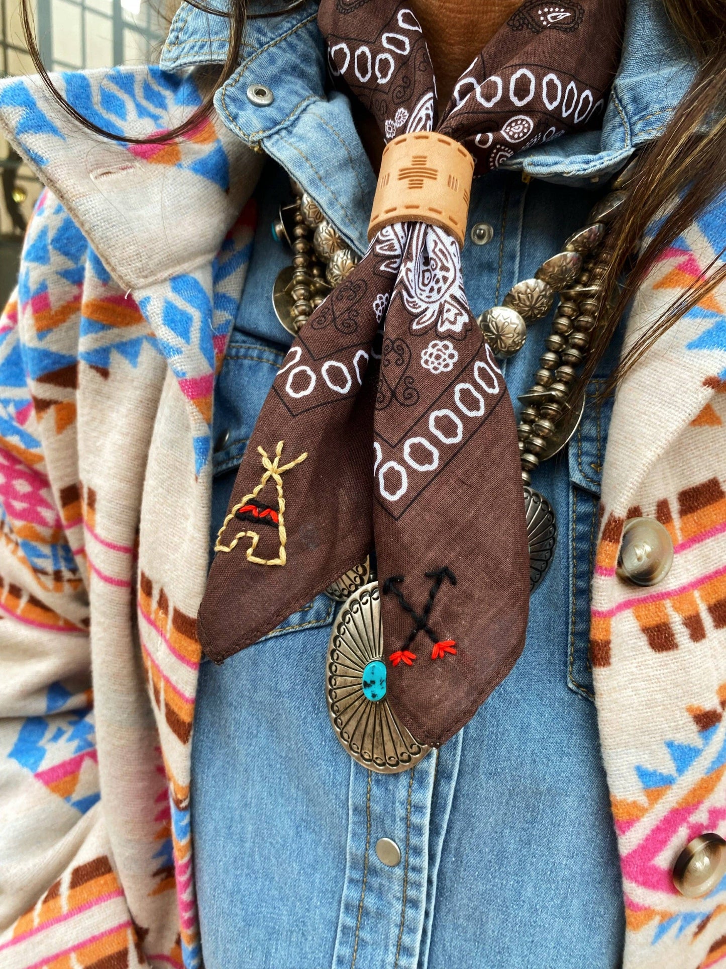 Pradera Brown Taos Bandana