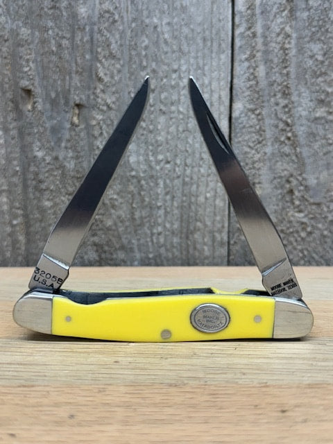 Moore Maker - 3 7/8" Yellow Delrin Muskrat Pocket Knife